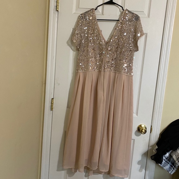 Adrianna Pappell dress - Picture 3 of 5